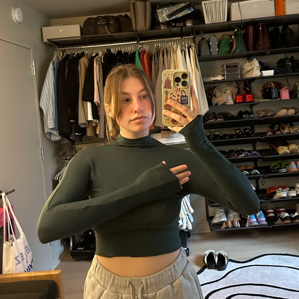 Dark Green Long Sleeve Crop Top